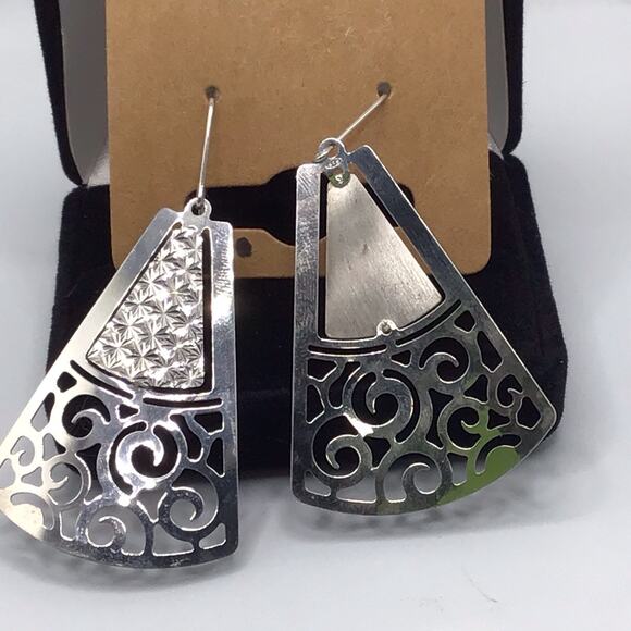 925 Sterling Silver Triangle Filigree Dangle Hook Earrings Women’s - Picture 6 of 12